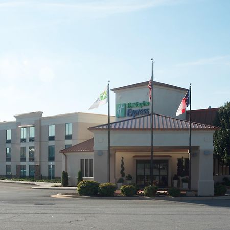 Holiday Inn Express Hickory - Hickory Mart By Ihg Ngoại thất bức ảnh
