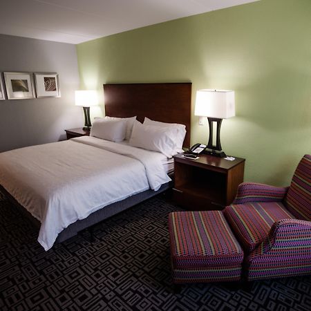 Holiday Inn Express Hickory - Hickory Mart By Ihg Ngoại thất bức ảnh