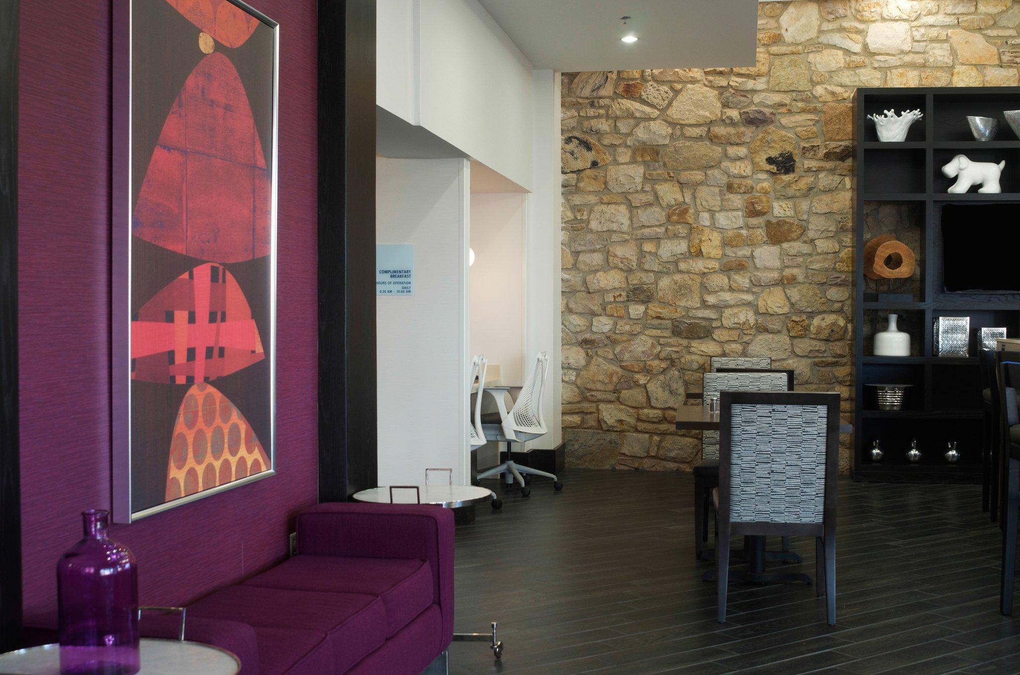 Holiday Inn Express Hickory - Hickory Mart By Ihg Ngoại thất bức ảnh