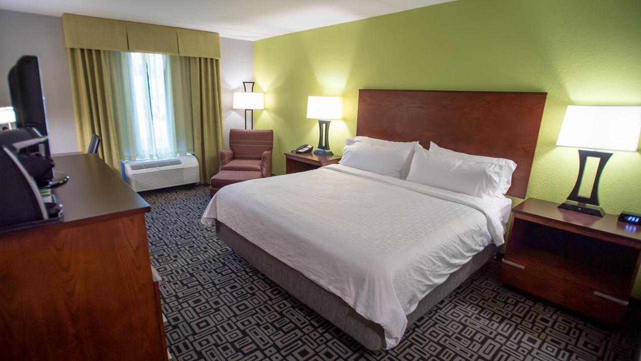 Holiday Inn Express Hickory - Hickory Mart By Ihg Ngoại thất bức ảnh